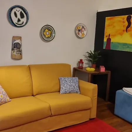 La Casa Di Domi Apartment *